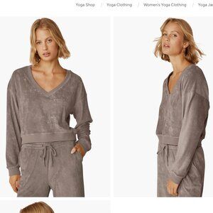 Beyond Yoga Tropez Pullover Size XL